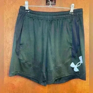 Under Armour Youth Girls Green Athletic Shorts